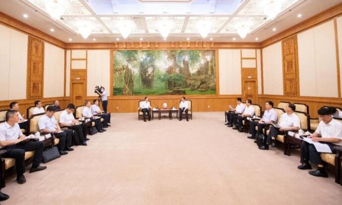 中核集團總經(jīng)理、黨組副書記顧軍與福建省委副書記、代省長王寧會談