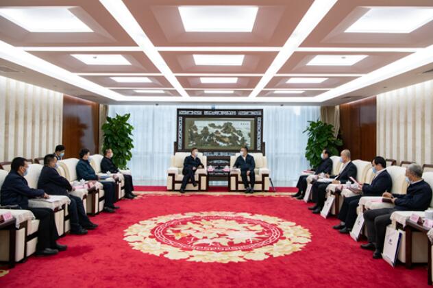 葉向東會(huì)見中國安能集團(tuán)總經(jīng)理、黨委副書記李躍平