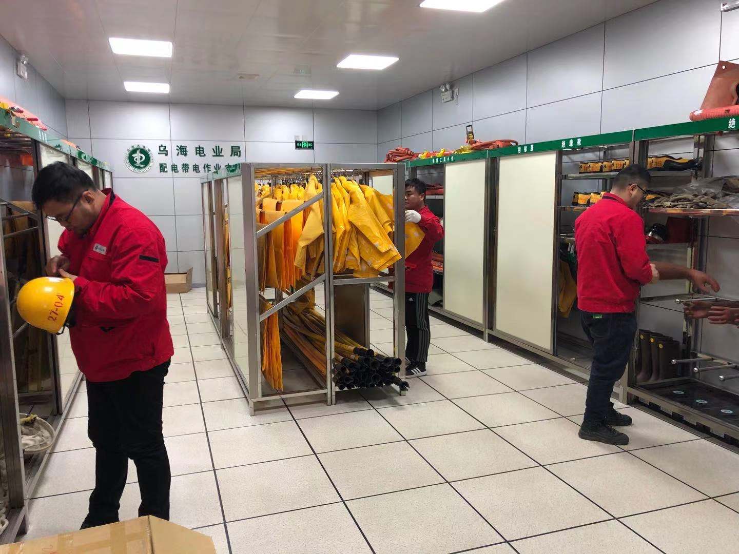 烏海電業(yè)局配電帶電作業(yè)中心：寒冬大檢查，新年保安全