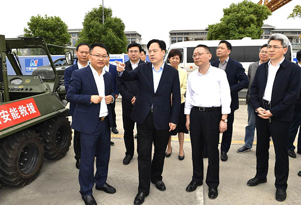 常州市委副書記、市長(zhǎng)陳金虎蒞臨中國(guó)安能二局常州分公司調(diào)研防汛抗旱工作