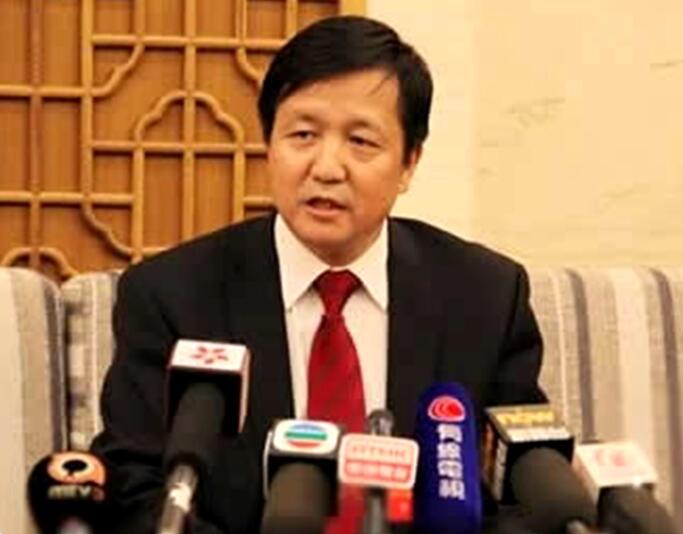 【兩會(huì)】特變電工黨委書記、董事長張新：加快建設(shè)新疆新能源大基地 提高“疆電外送”能力