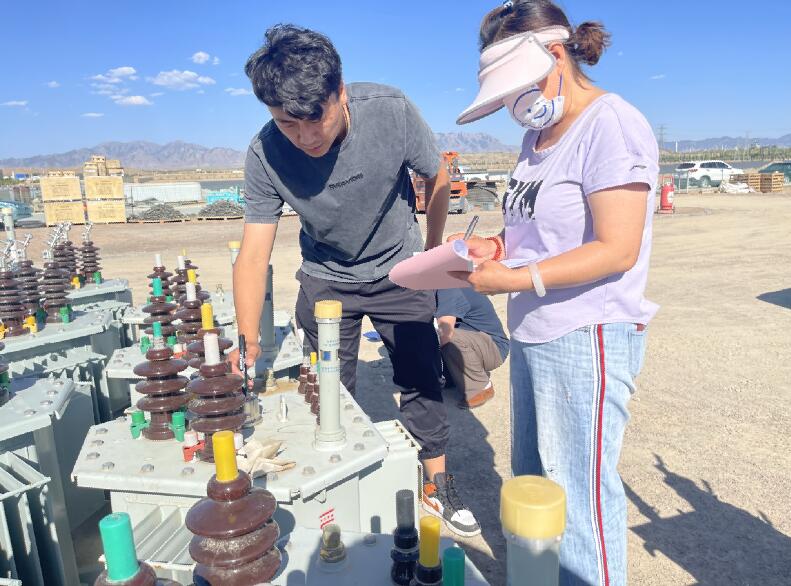 阿拉善供電公司物資管理部、物資供應處開展庫存物資清查盤點工作