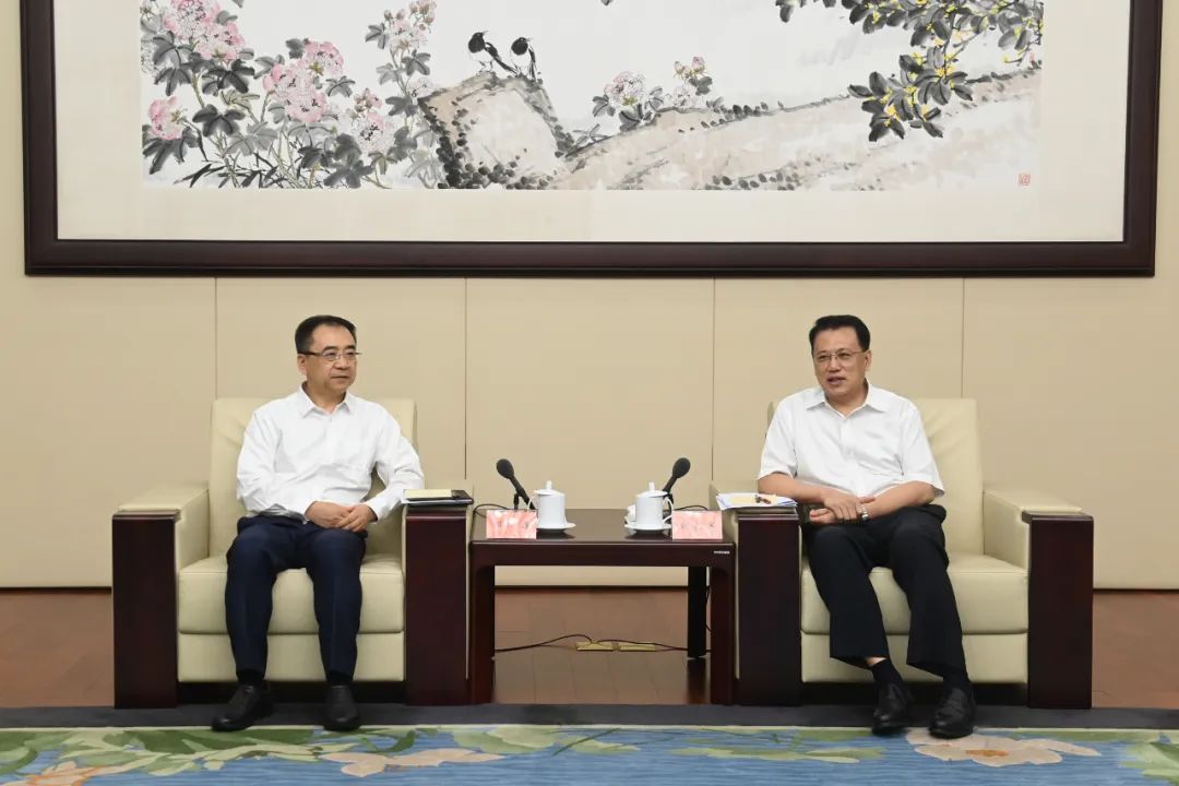 大唐集團(tuán)公司黨組書記、董事長(zhǎng)鄒磊拜會(huì)浙江省委書記、省人大常委會(huì)主任袁家軍