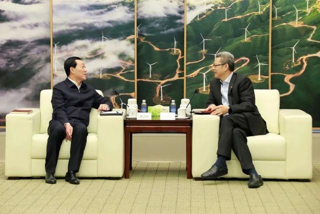 國家電投黨組書記、董事長錢智民會(huì)見遼寧省朝陽市市長謝衛(wèi)東