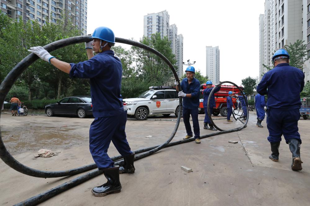 電來了，光就來了——河北涿州加快電力設(shè)施搶修見聞