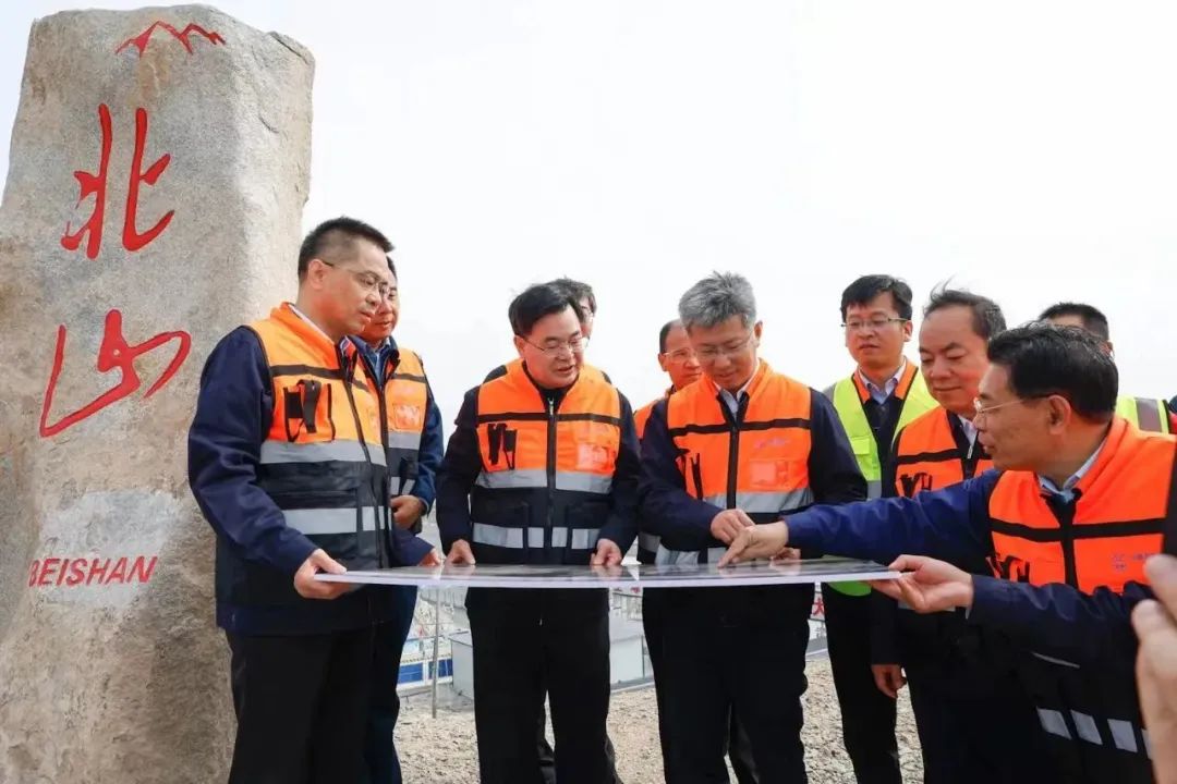 甘肅省委書記、省人大常委會(huì)主任胡昌升赴中國北山地下實(shí)驗(yàn)室建設(shè)工程現(xiàn)場調(diào)研