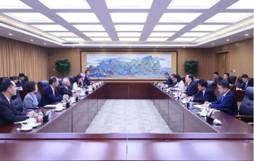 國家電網(wǎng)與香港中電集團推動清潔能源開發(fā)利用、促進新能源發(fā)展等方面深化合作