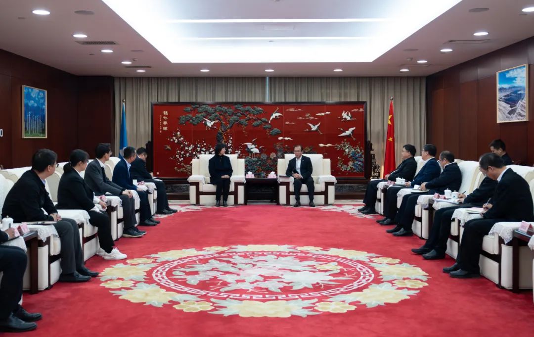 華電黨組書記、董事長江毅會見浙江運(yùn)達(dá)黨委書記、董事長高玲