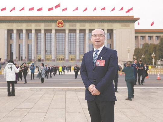 【兩會好聲音】全國人大代表，國網(wǎng)山東公司董事長、黨委書記 王志偉：推動新能源高質(zhì)量發(fā)展 助力美麗中國建設(shè)