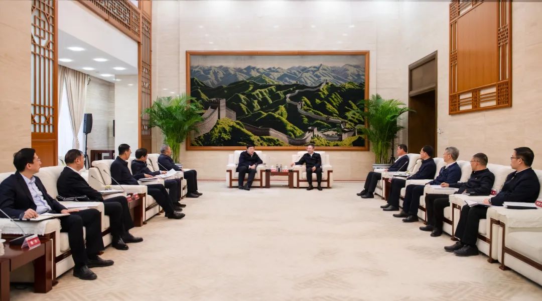大唐集團(tuán)董事長、黨組書鄒磊與國家電網(wǎng)董事長、黨組書記張智剛會談