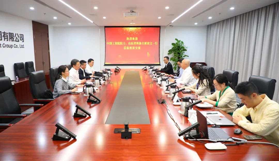中國電氣裝備黨委書記、董事長李洪鳳會見中國工程院院士、山東省科協(xié)主席凌文